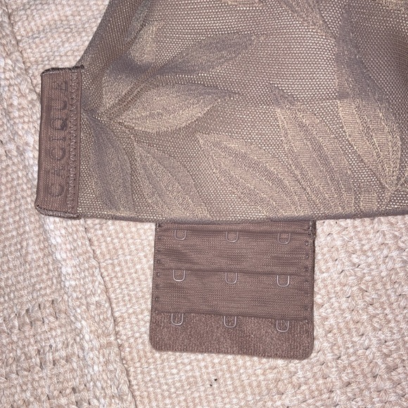 Cacique lightly lined balconette bra size 38D NWT - Picture 5 of 9
